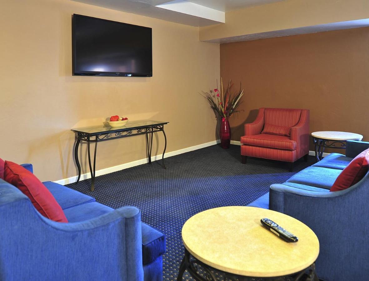 Hilton Vacation Club Varsity Club Tucson Exterior photo